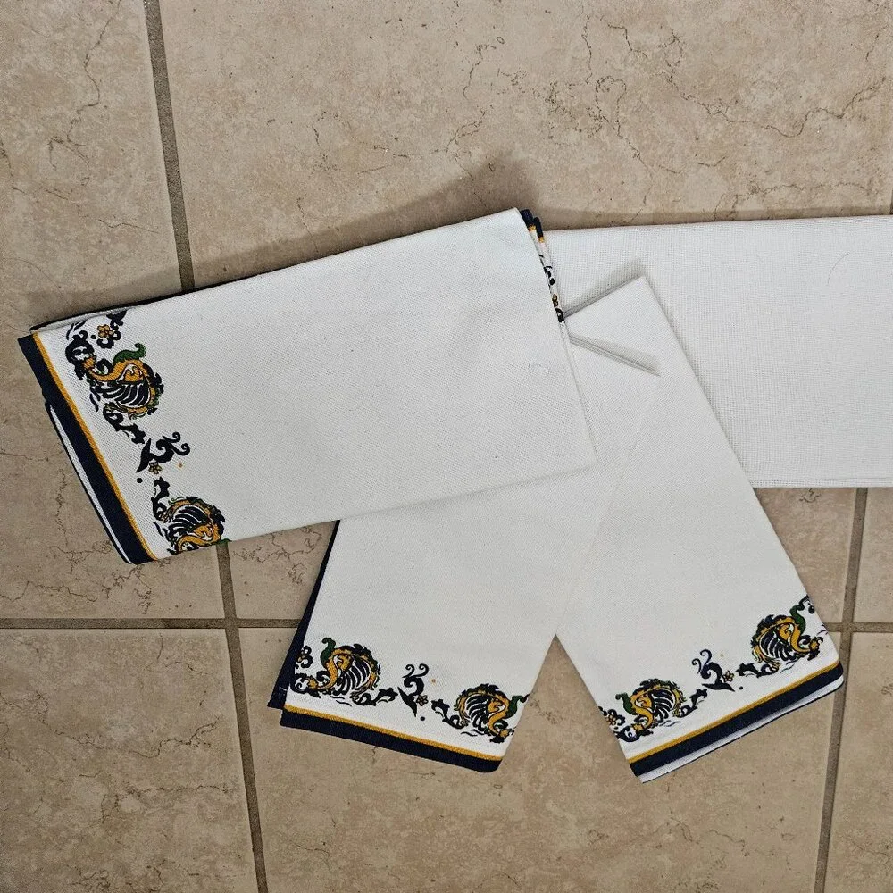 RARE SET 4 NEW LE MARCHI NEW YEAR CHINESE DRAGON BLUE COTTON DINNER NAPKINS